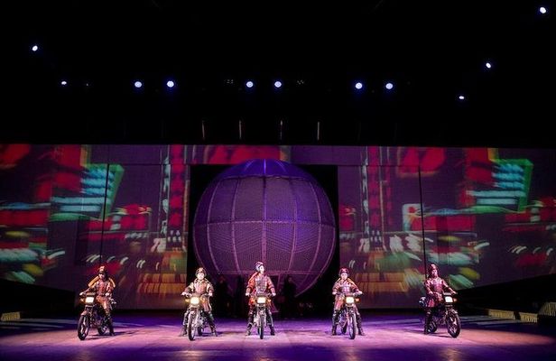 Shanghai ERA-Acrobatic Show Ticket with Private Transfer
