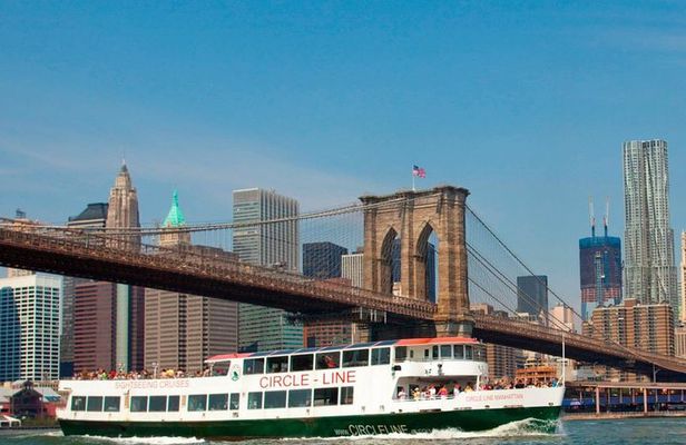 Complete Manhattan Island Cruise