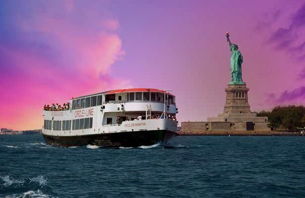 Circle Line: New York City Harbor Lights Cruise