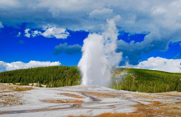 6-Day Summer Ring Route of Iceland Small-Group Tour
