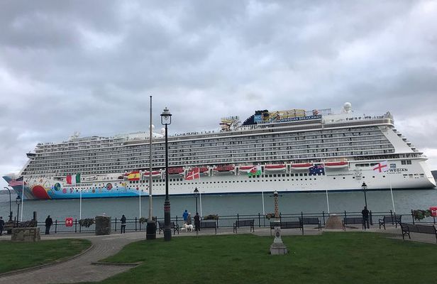 (Small Group) Shore Tour from Belfast: Giant's Causeway and Belfast Day Trip