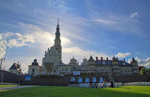 Czestochowa - Full Day Tour from Warsaw by private car