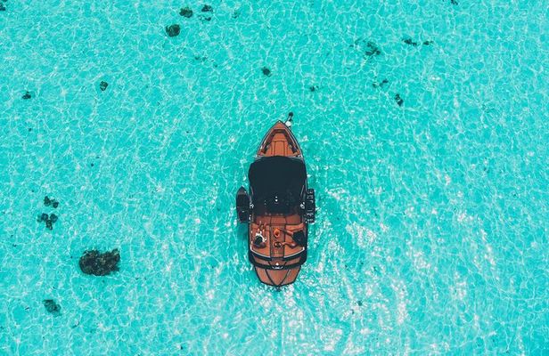 Wayfarer's Escape - Exclusive Private Boat Tour