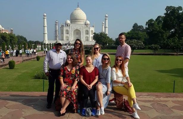 Early Morning Agra Tour