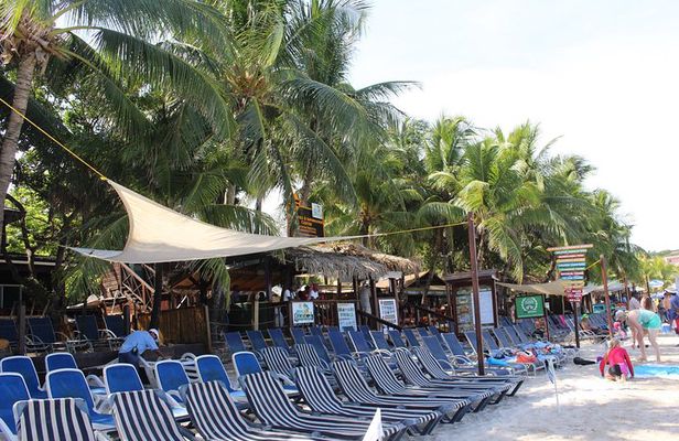 Roatan: Beach Break & Roundtrip Transportation