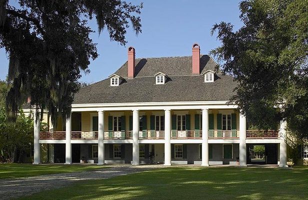 Destrehan Plantation Tour - Transportation & Lunch Included