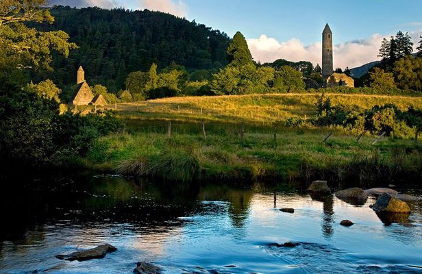 Wicklow Mountains, Avoca and Glendalough Rail Tour from Dublin