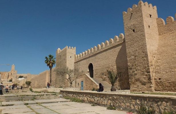 Must-See SOUSSE and MONASTIR Curiosities Guided Tour