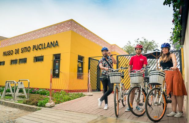 Lima Urban Bike Tour in Miraflores and San Isidro