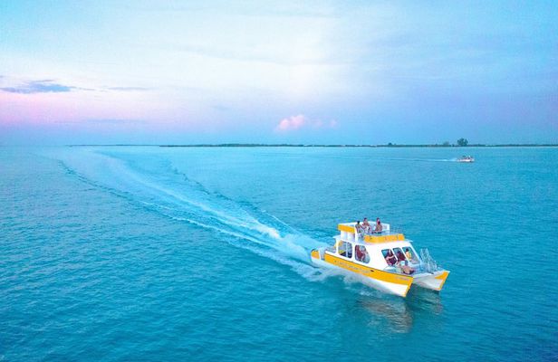 Full Day Private Boat Charter at Grace Bay, Providenciales