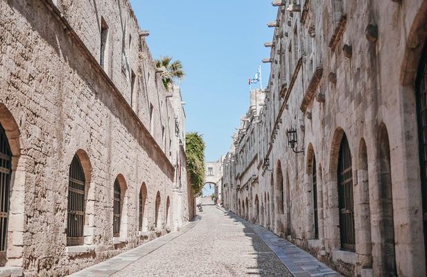 Guided Rhodes City by night with Lunch & Live Greek Music