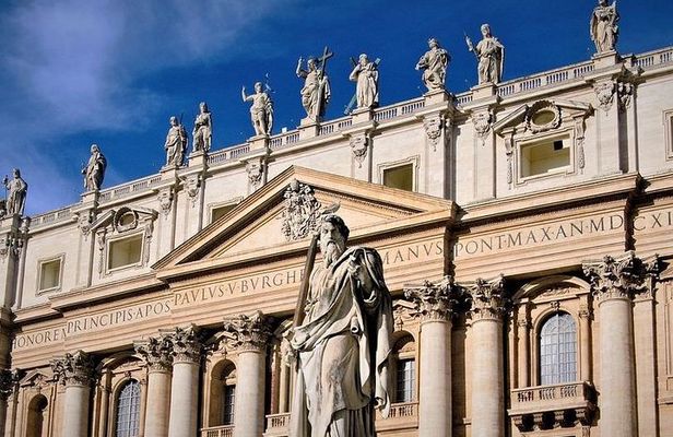 Vatican Museum, Sistine Chapel and St Peter's Guided Tour