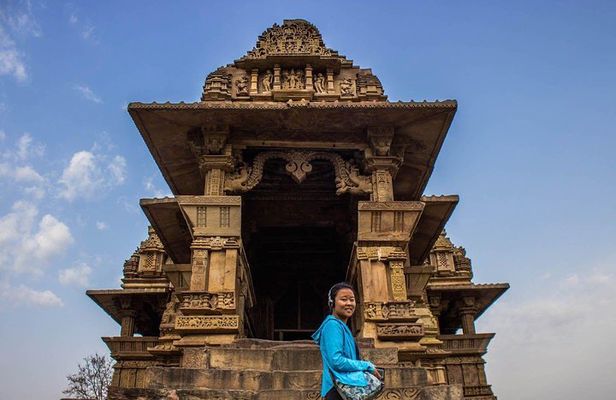 Khajuraho Tour from Delhi with a overnight train