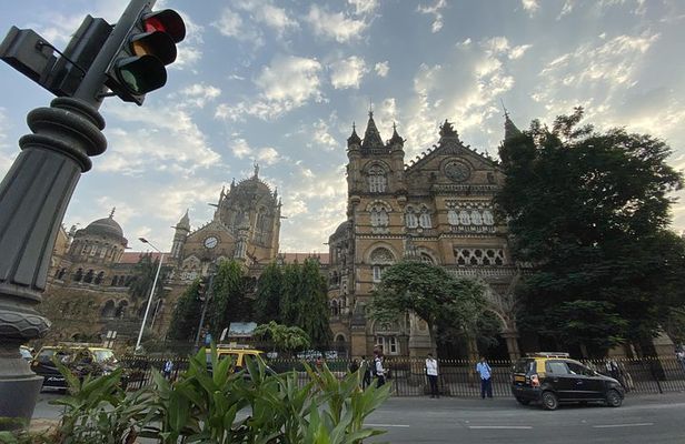 Mumbai Tours for Cruise Travellers (Private & Group Options)