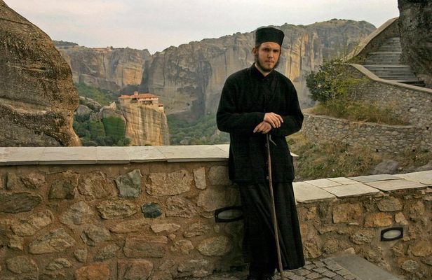 3 Days private tour- Meteora Rocks & Monasteries, Delphi/ Apollo Oracle, Thebes