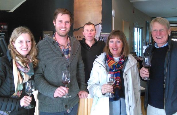 Shore Excursion: Local Tasting Tour from Tauranga