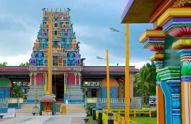 Discover Nadi Tour