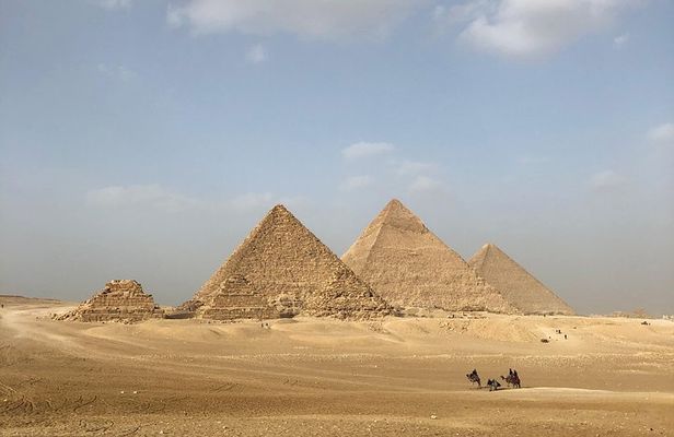 Giza Pyramids & Sphinx & Camel Ride All Inclusive Private Trip 
