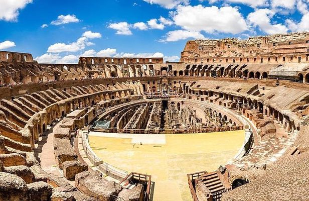 Rome: Colosseum Small Group Tour on Free Entry Days