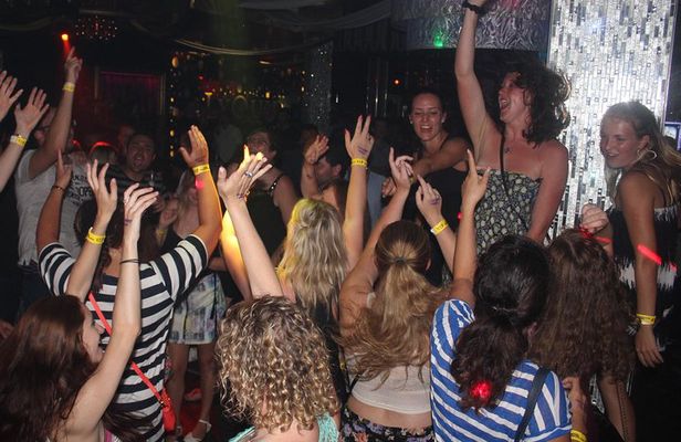 Cairns Pub & Club Tour