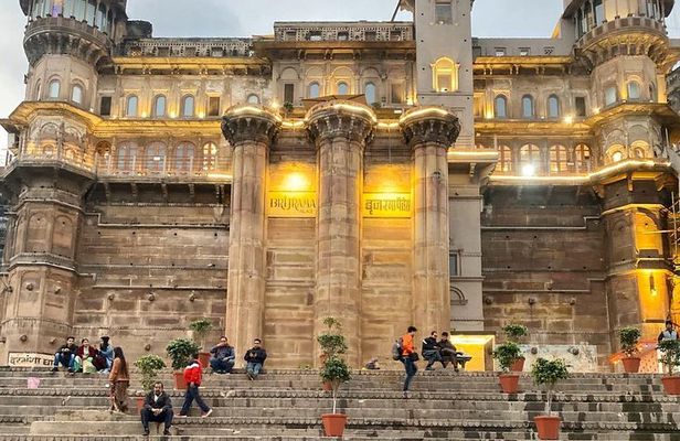 Private Full-Day Varanasi Tour with Boat Ride