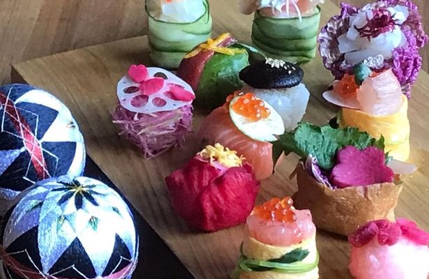 Kanazawa Sushi-Making Experience