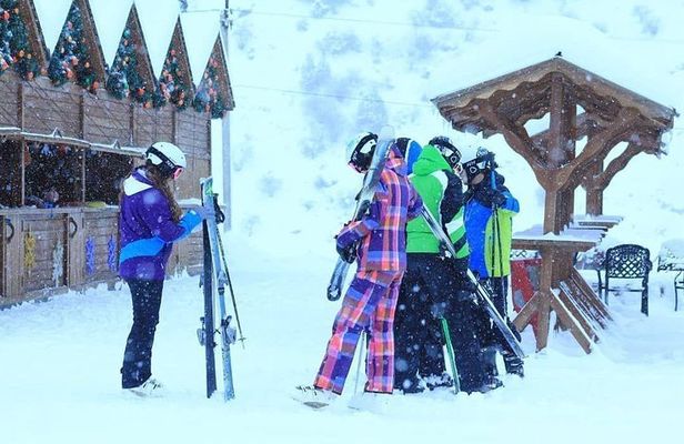 SAFED-DARA: Skiing, snowboarding, One-day tour