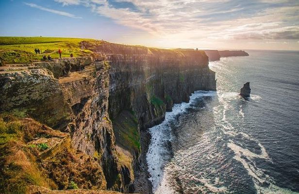 Cliffs of Moher Day Tour from Dublin: Including The Wild Atlantic Way