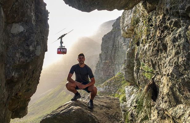 Hike Table Mountain via the India Venster trail