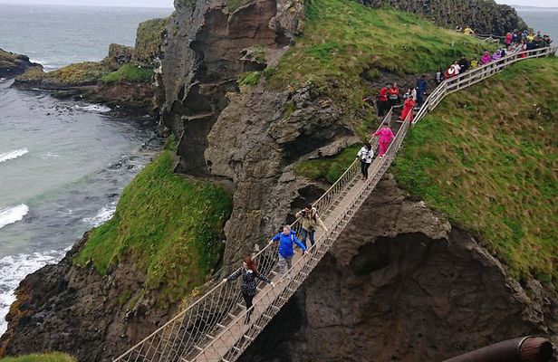 Customisable Private Shore Excursion From Belfast Cruise Terminal