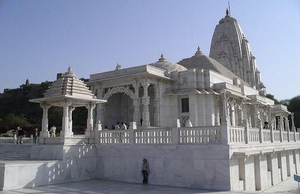 Private Jaipur City Tour From Delhi By Cab With Professional Driver
