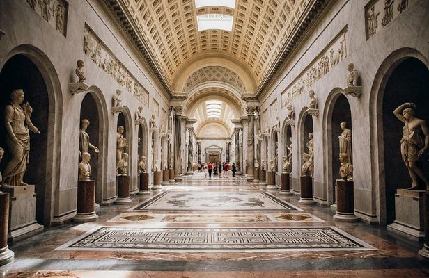Early Vatican Museums Tour: The Best of the Sistine Chapel