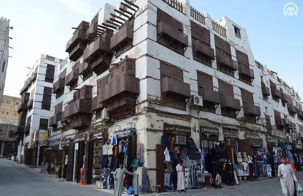 discover Jeddah city
