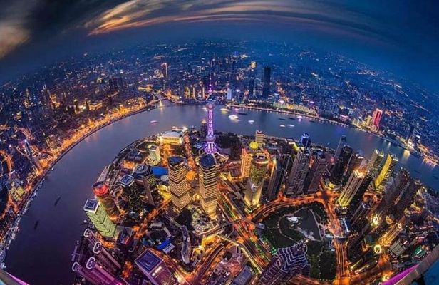 Private Shanghai Night Tour with Lost Heaven Dinner and Bar Hopping Option