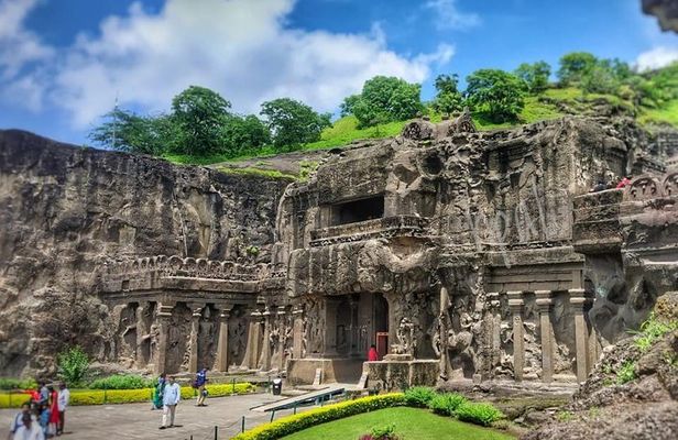 Exclusive Ajanta Ellora Caves: 1.5-Day Guided Tour- Only Caves