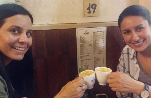 HANOI FOOD TOUR With A Real Foodie: FOOD+DRINK+LOCAL LIFE+CULTURE