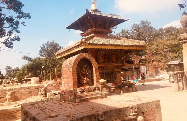 Nagarkot Sunrise and Hiking to Kathmandu,Nepal