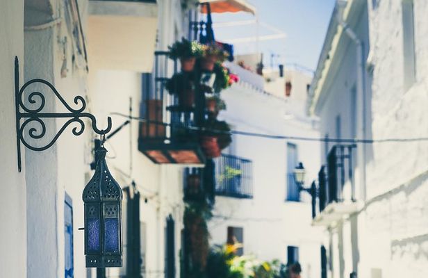 Nerja (Pueblo) + Frigiliana & El Acebuchal - Semi-Private