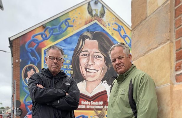Belfast history of terror & mural 1 hr express private taxi tour
