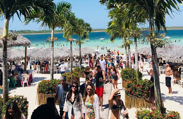 Paradise Lagoon tour