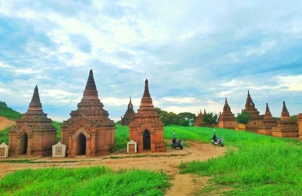 Private Bagan & Mount Popa Tour (2 Days)