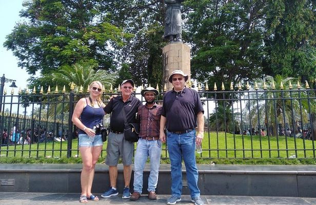 Trip to Elephanta caves from Mumbai