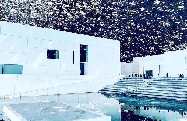 Private Abu Dhabi City Tour with Louvre Museum & Lunch