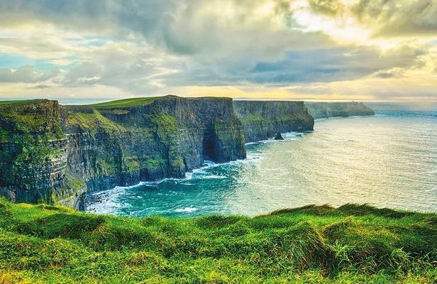 Cliffs of Moher Luxury Private Day Tour