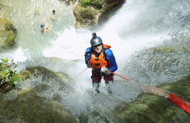 Canyoning Thousand Waterfalls