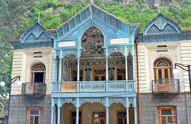Day trip from Tbilisi to Gori,Stalini museum,Uplistsikhe and Borjomi park