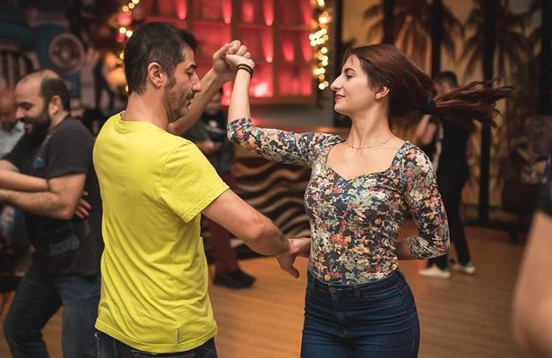 Sao Paolo Salsa Lovers Dance Experience
