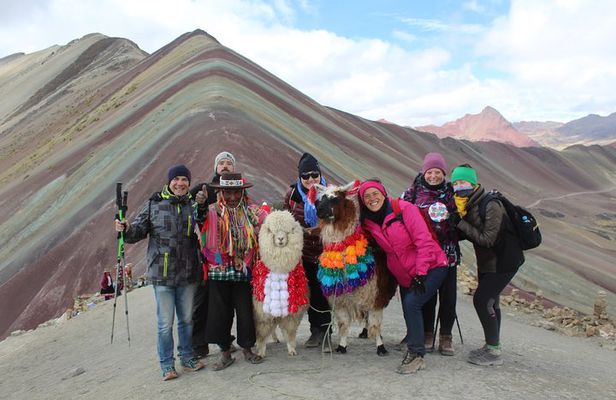 Rainbow Mountain Day Trek