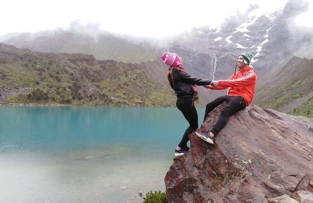 Hiking in the Humantay lagoon in one day