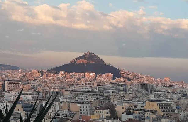 Mount Lycabettus Walking Tour in Athens